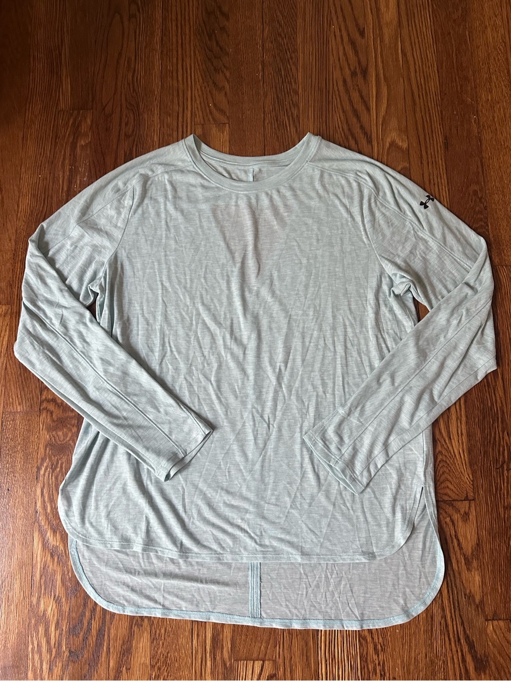 Under Armour Women’s Long-Sleeve Performance Shirt - Light Gray/Blue